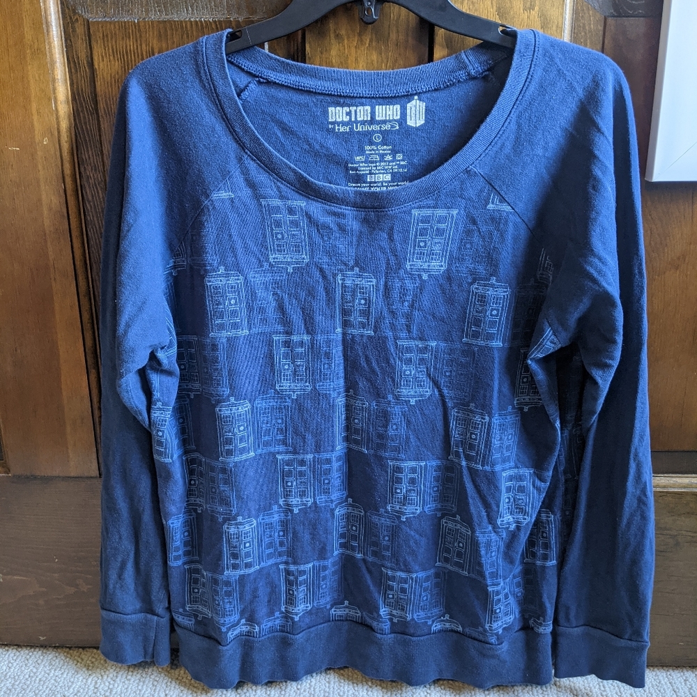 Doctor Who TARDIS pattern long sleeve tee